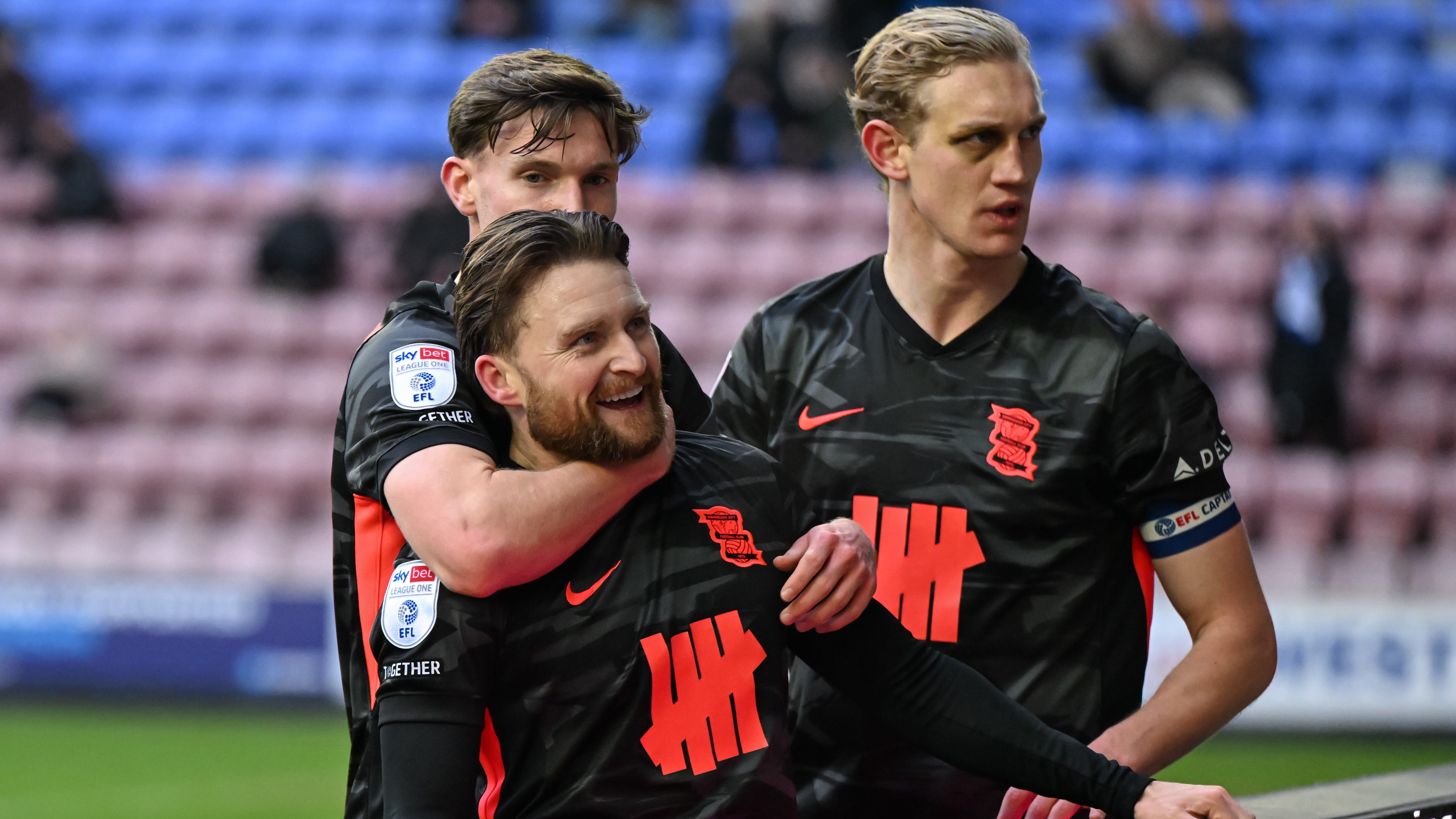 球迷們期待 球迷們期待